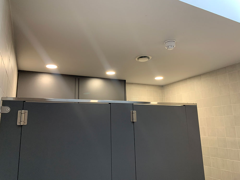 spotlights in toilet room