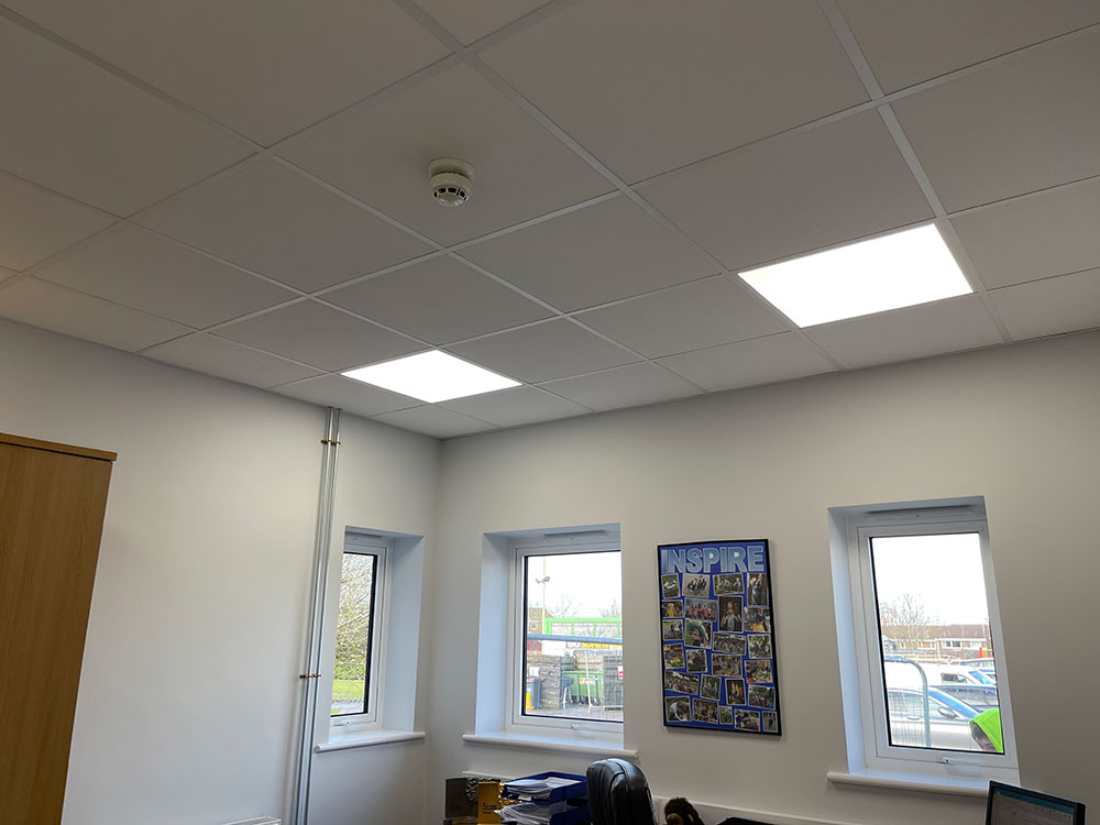 room with ceiling lights