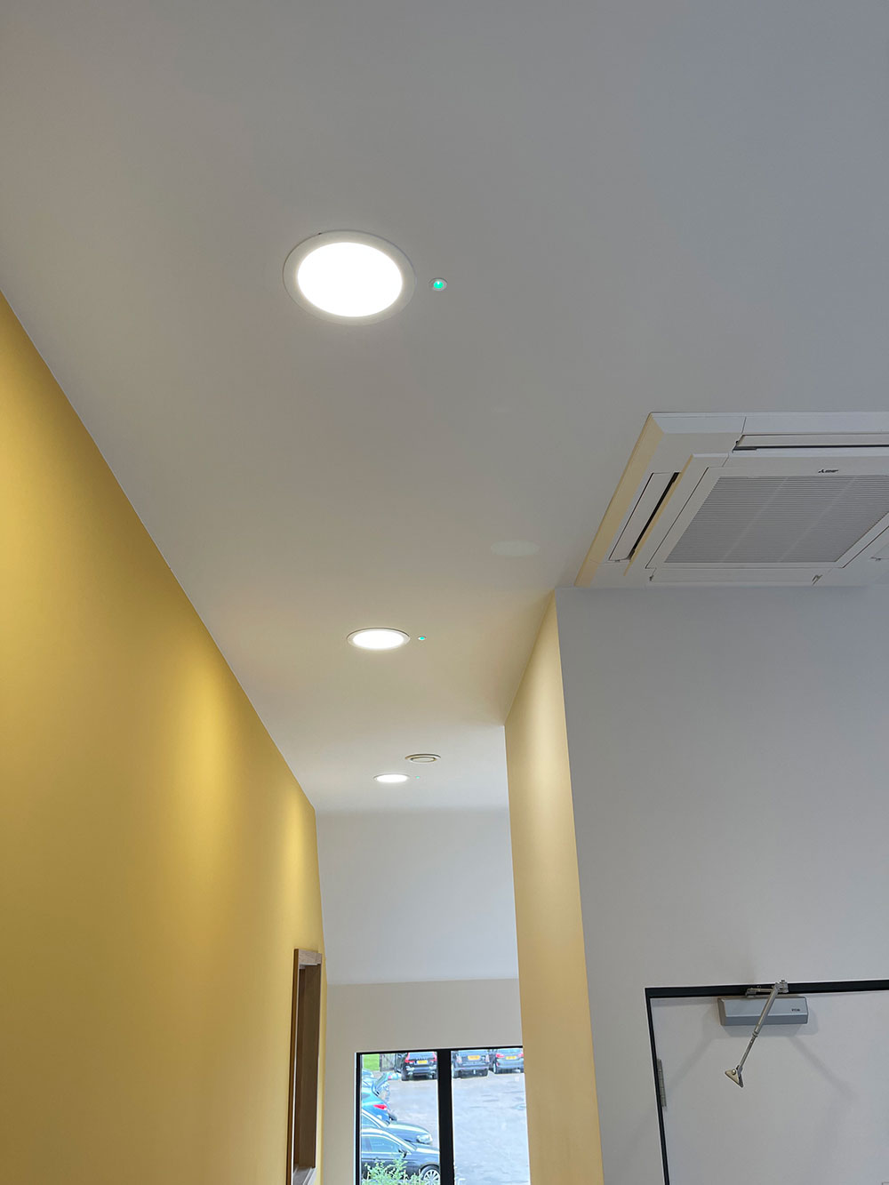 ceiling spotlights