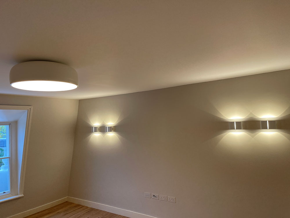 wall light and ceiling light